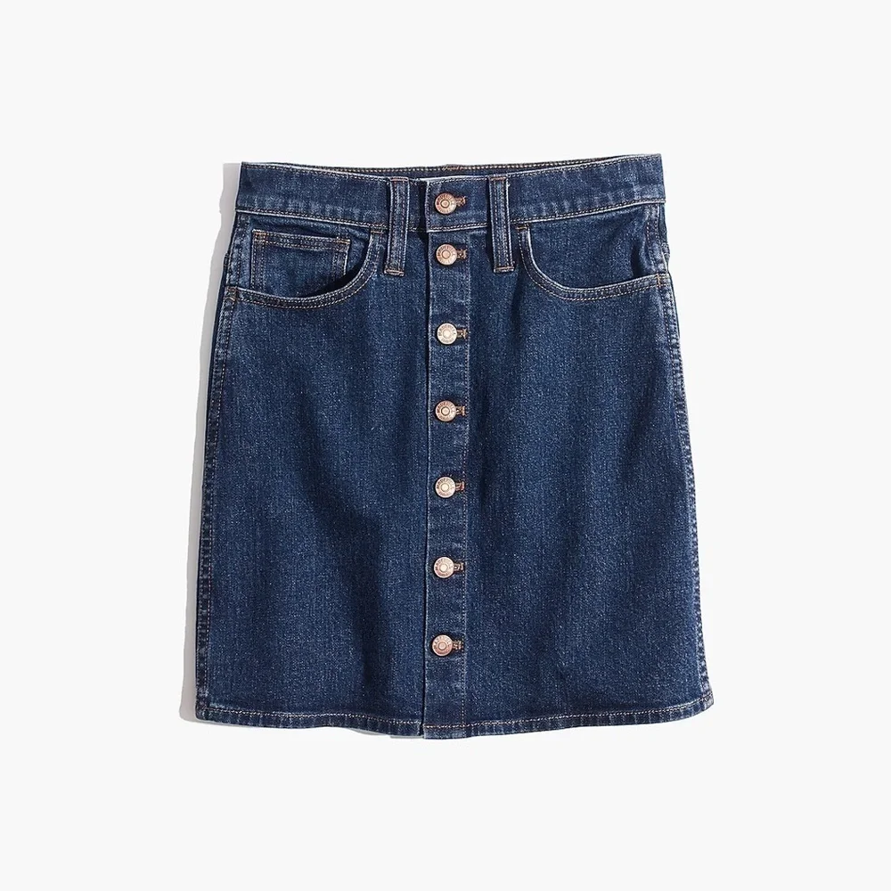Madewell- Stretch Denim Straight Mini Skirt in Arroyo Wash: Button-Front Edition